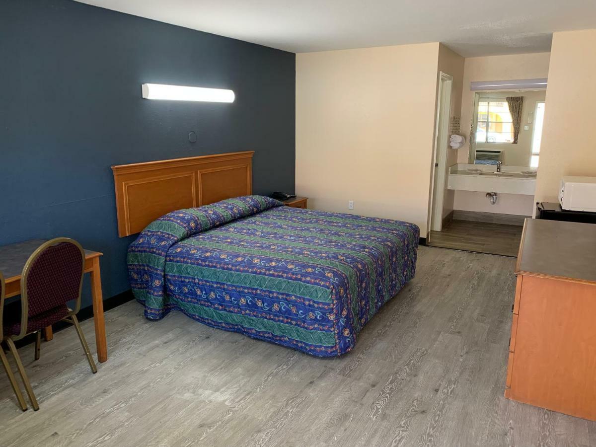 Guest Inn And Suites 휴스턴 객실 사진