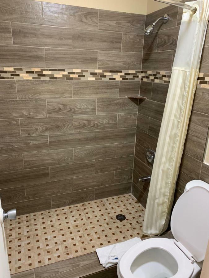 Guest Inn And Suites 휴스턴 객실 사진