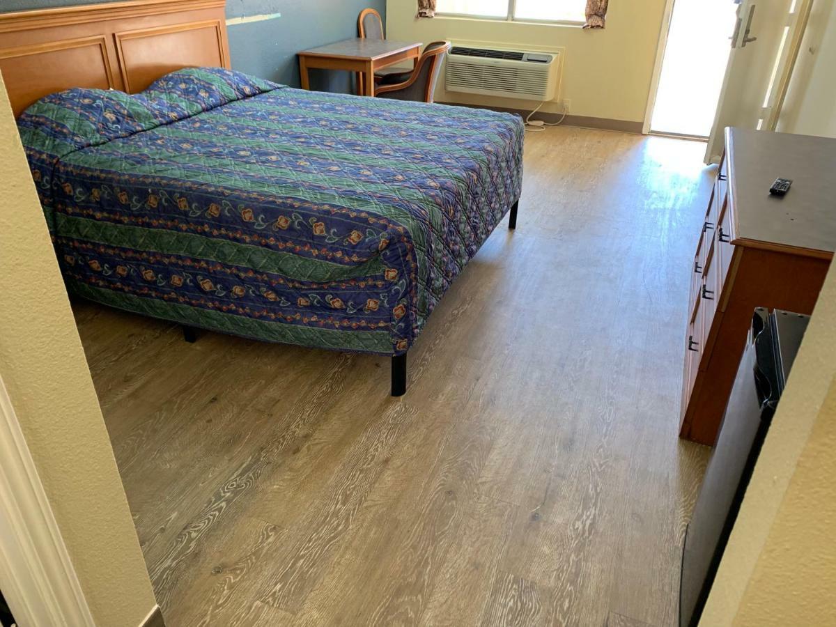 Guest Inn And Suites 휴스턴 객실 사진